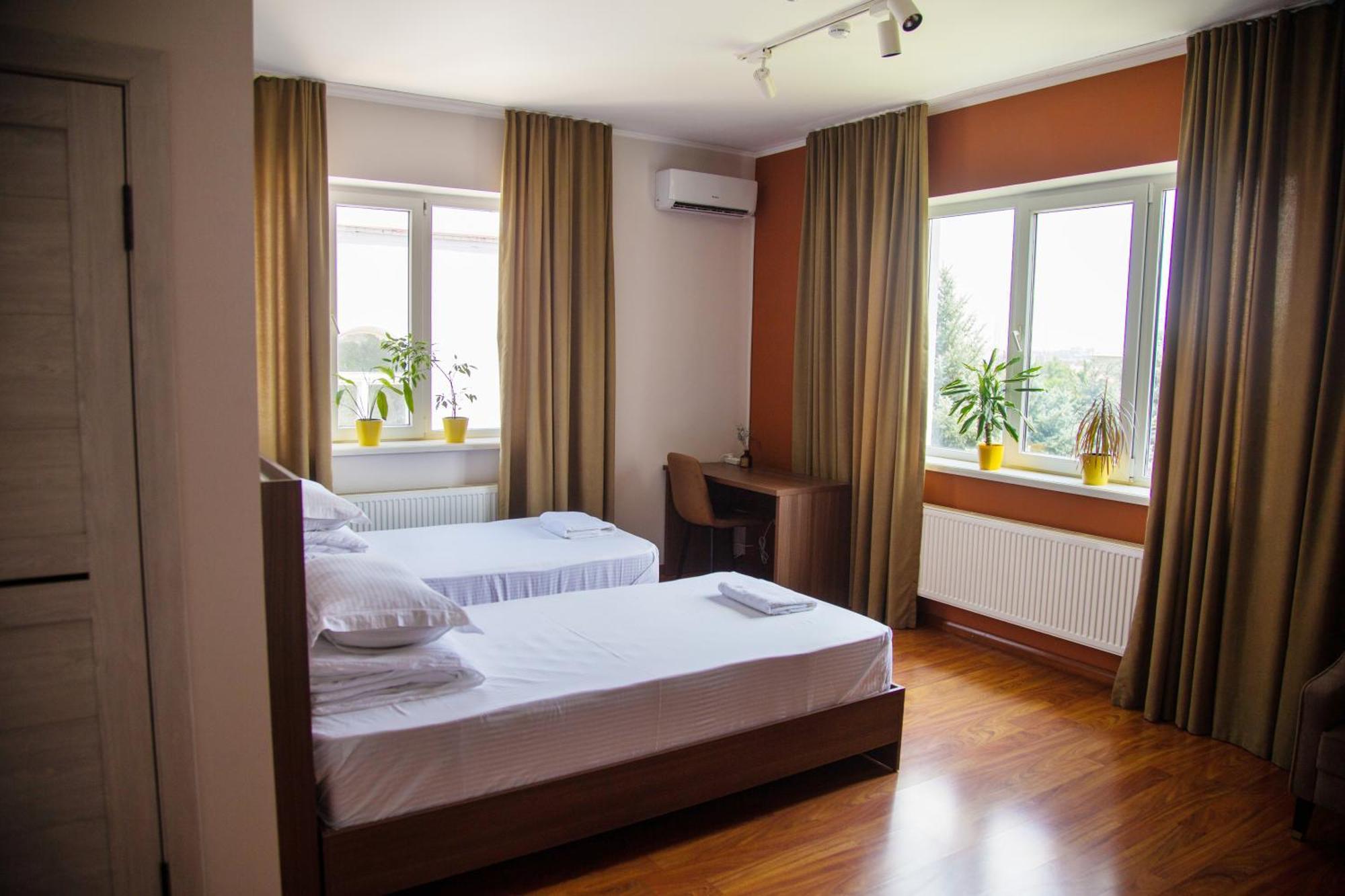 People Guest House Bişkek Dış mekan fotoğraf