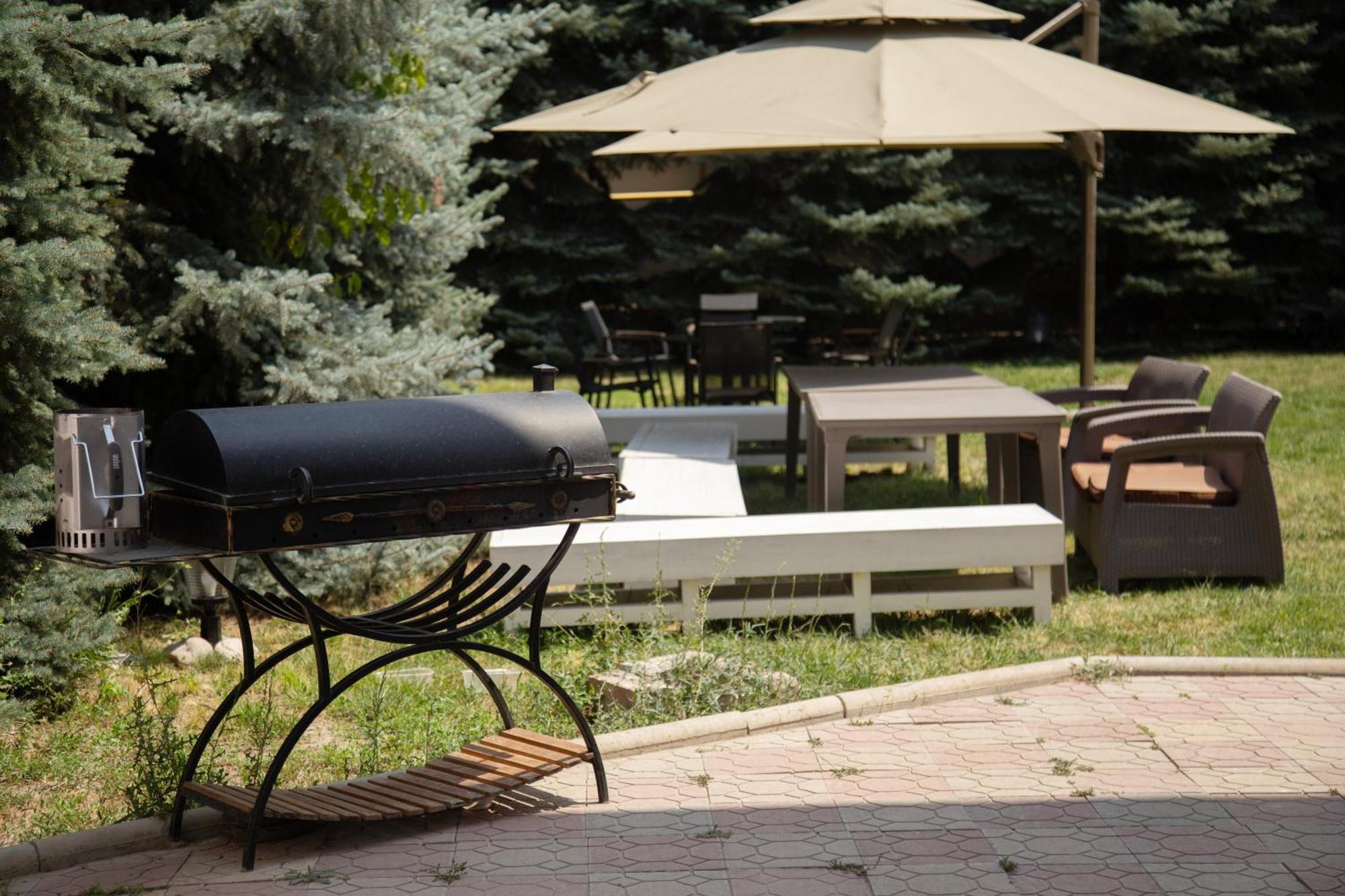 People Guest House Bişkek Dış mekan fotoğraf