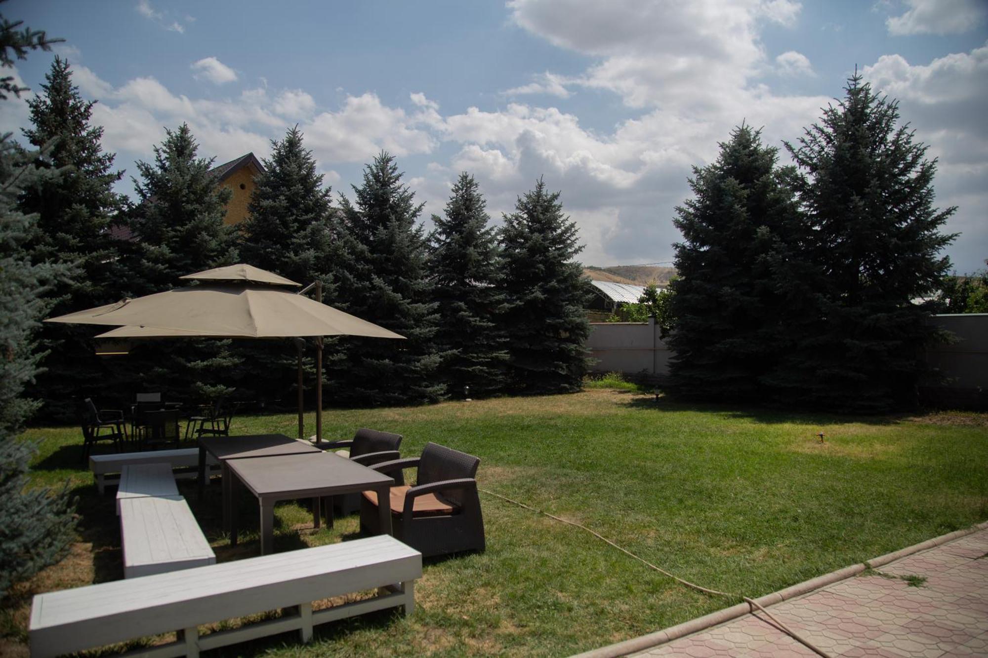 People Guest House Bişkek Dış mekan fotoğraf